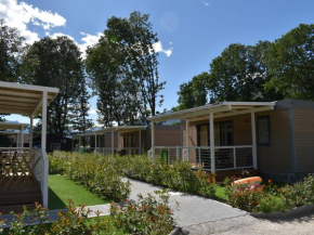 Holiday Home Bungalow Isola Premium by Interhome